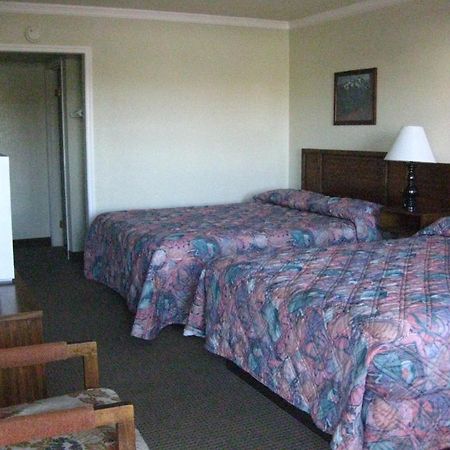 Desert Inn Motel Barstow Zimmer foto