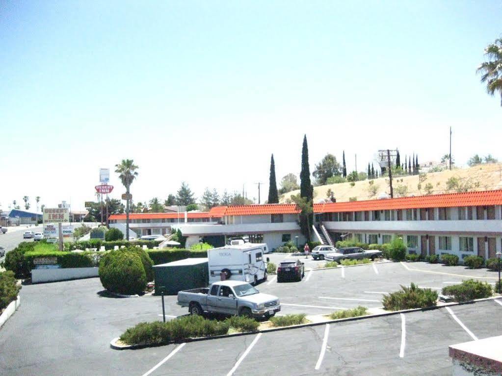 Desert Inn Motel Barstow Exterior foto